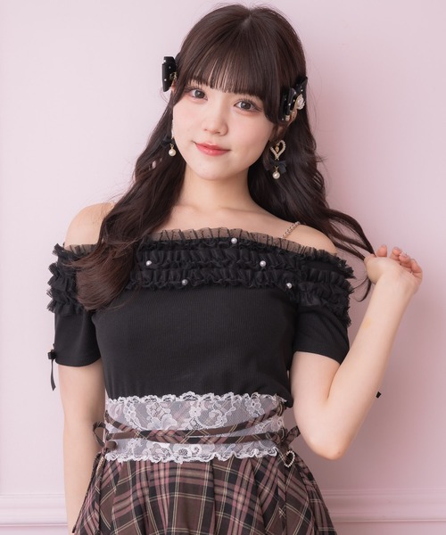 ROJITA（ロジータ）の「チュールオフショルテレコリブトップス（Tシャツ/カットソー・レディース・ブラック/ホワイト・FREE）」の2枚目の写真