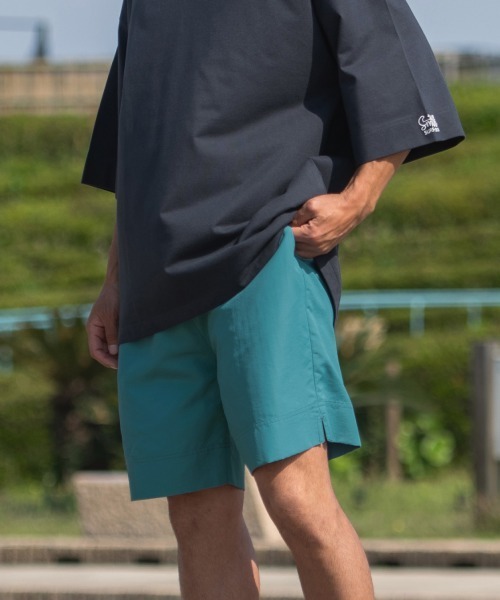 Sunny Smith(サニースミス)の「水陸両用ショートパンツ(その他パンツ・メンズ・ブルー/レッド/スミクロ/グリーン・MEDIUM/LARGE)」の9枚目の写真