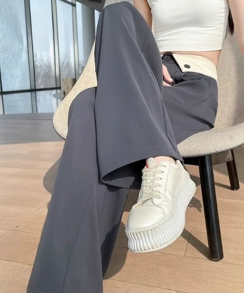 CELENA BEATS（セレナビーツ）の「※バイカラー ハイウエスト タックパンツ（スラックス・レディース・ブラック/グレー・M/S）」の3枚目の写真