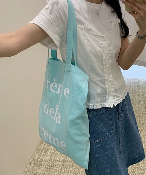 TONE SELECT GOODS(トーンセレクトグッズ)の「urbanfemine./A4収納 英字ロゴトートバッグ U7547(トートバッグ・レディース・ブルー/ホワイト/グリーン/ピンク/レッド/グレー・FREE)」の9枚目の写真
