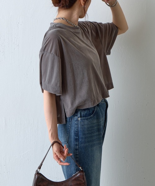 COLONY 2139(コロニートゥーワンスリーナイン)の「シアーベロアワイドクロップドTシャツ(Tシャツ/カットソー・レディース・ブラウン/ブラック/グレー・FREE)」の15枚目の写真