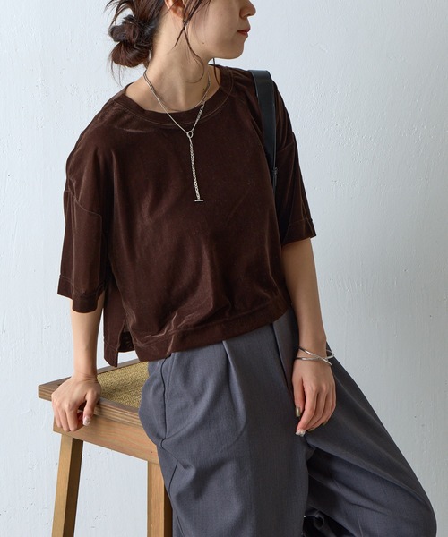 COLONY 2139(コロニートゥーワンスリーナイン)の「シアーベロアワイドクロップドTシャツ(Tシャツ/カットソー・レディース・ブラウン/ブラック/グレー・FREE)」の20枚目の写真