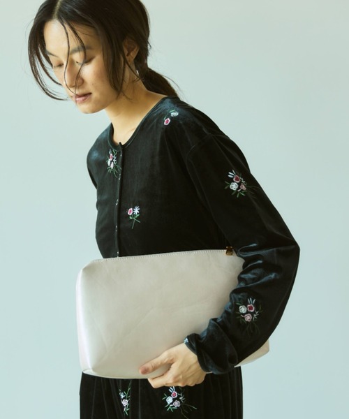 Libra Cue(リブラ キュー)の「フラワー刺繍ベロアカーディガン(カーディガン/ボレロ・レディース・ブラック・FREE)」の8枚目の写真