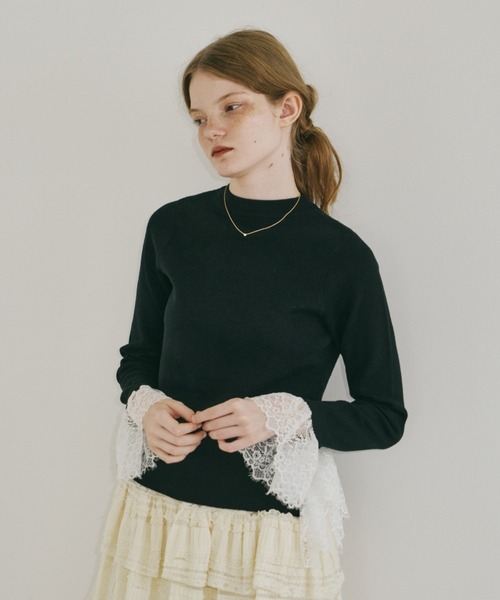 idem(イデム)の「lace slit knit tops / レースドッキングニット(ニット/セーター・レディース・ブラック・FREE)」の6枚目の写真