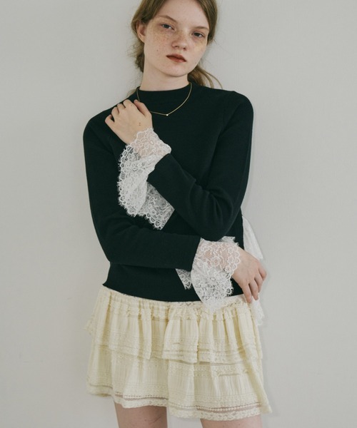 idem(イデム)の「lace slit knit tops / レースドッキングニット(ニット/セーター・レディース・ブラック・FREE)」の10枚目の写真