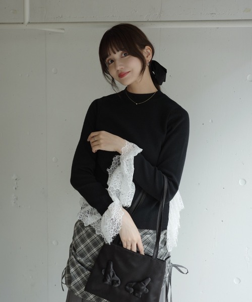 idem(イデム)の「lace slit knit tops / レースドッキングニット(ニット/セーター・レディース・ブラック・FREE)」の3枚目の写真
