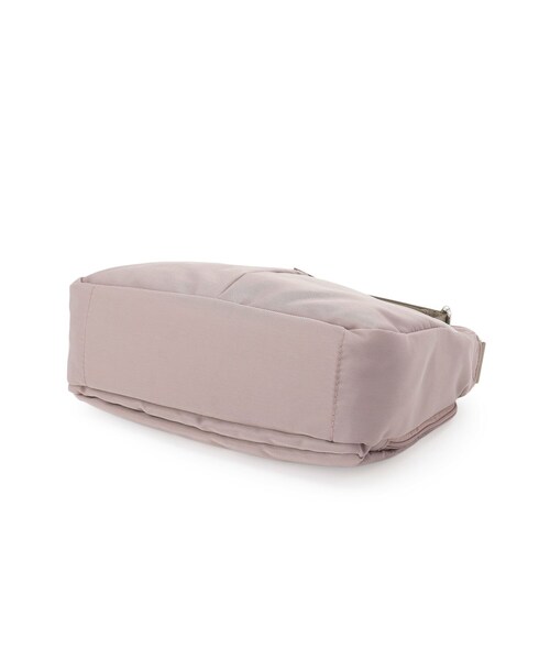 SHOO・LA・RUE（シューラルー）の「【撥水】フロントポケットショルダーバッグ（ショルダーバッグ・レディース・ブラック/グレー/ベビーピンク・00）」の12枚目の写真