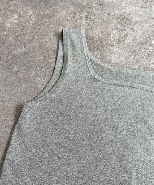 fredy emue（フレディエミュ）の「ラメニットタンクトップ（タンクトップ・レディース・オフホワイト/グレー/ブラウン/ブラック・38）」の8枚目の写真