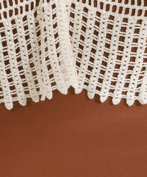 Cutie Blonde（キューティーブロンド）の「【2点セット】クロシェ編みレースベスト＋Tシャツワンピースセット（ワンピース・レディース・チャコールグレー/ダークブラウン・00）」の9枚目の写真