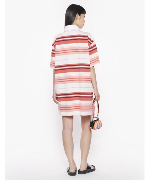 Maison Kitsune(メゾンキツネ)の「MAISON KITSUNE LABEL MULTI STRIPES POLO DRESS(ワンピース・レディース・マルチ・XS/S)」の4枚目の写真