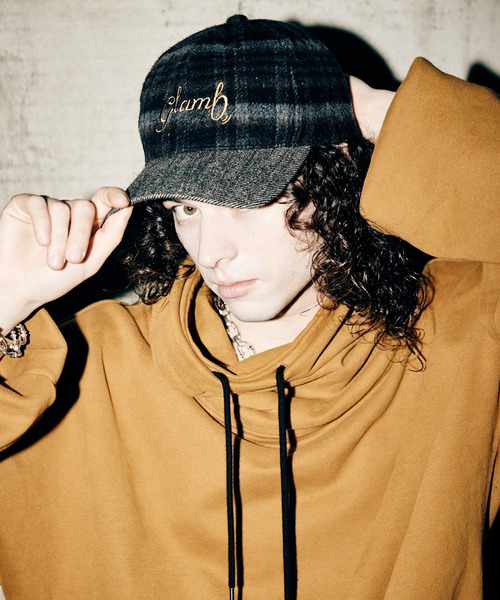 glamb(グラム)の「High Neck Balloon Sweat / ハイネックバルーンスウェット(スウェット・メンズ・ブラック/マスタード・S/M/L)」の10枚目の写真