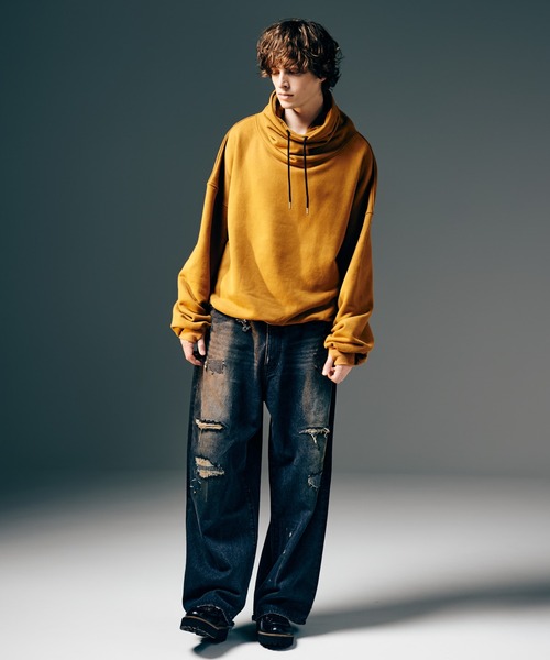 glamb(グラム)の「High Neck Balloon Sweat / ハイネックバルーンスウェット(スウェット・メンズ・ブラック/マスタード・S/M/L)」の8枚目の写真