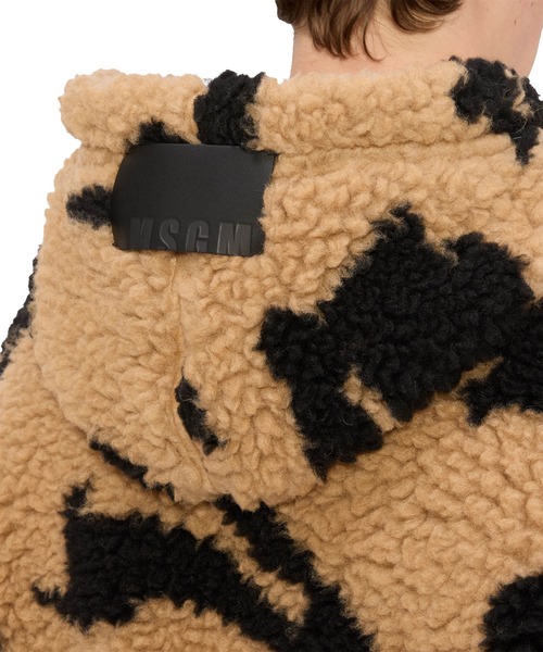 MSGM（エムエスジーエム）の「「FOLLOW THE RABBIT」フード付き ボアジップジャケット（ブルゾン・メンズ・ベージュ系・46）」の4枚目の写真