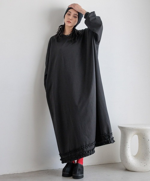 LOWRYS FARM(ローリーズファーム)の「モンスターフリルワンピース 595601(ワンピース・レディース・ブラック/ブルー/グレー・MEDIUM/LARGE)」の5枚目の写真