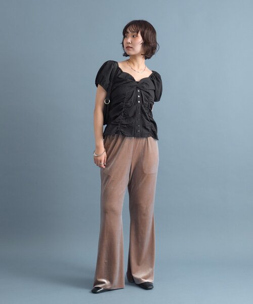 mystic（ミスティック）の「ベロアフレアパンツ（その他パンツ・レディース・ブラック/ブラック系その他2/ベージュ・2/1）」の15枚目の写真