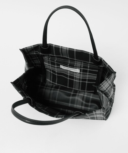 UNITED ARROWS(ユナイテッドアローズ)の「ロゴ プリント トートバッグ S(トートバッグ・レディース・ブラウン系/ブラック・FREE)」の14枚目の写真