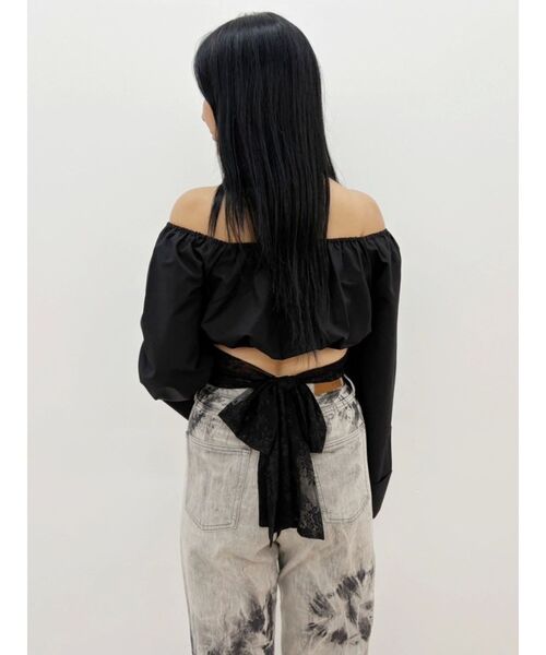 EVRIS(エヴリス)の「バックリボンブラウス(シャツ/ブラウス・レディース・ホワイト/ブラック・FREE)」の1枚目の写真