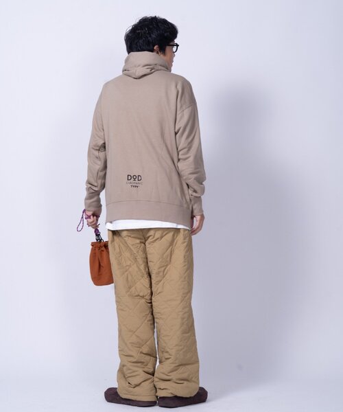 DOD（ディーオーディー）の「【GRY・BLUEは一部店舗限定】【DOD】【ユニセックス】ヒョッコリポケジップ（パーカー・レディース・グレー/ベージュ/ブルー・MEDIUM/LARGE/ONE SIZE）」の18枚目の写真