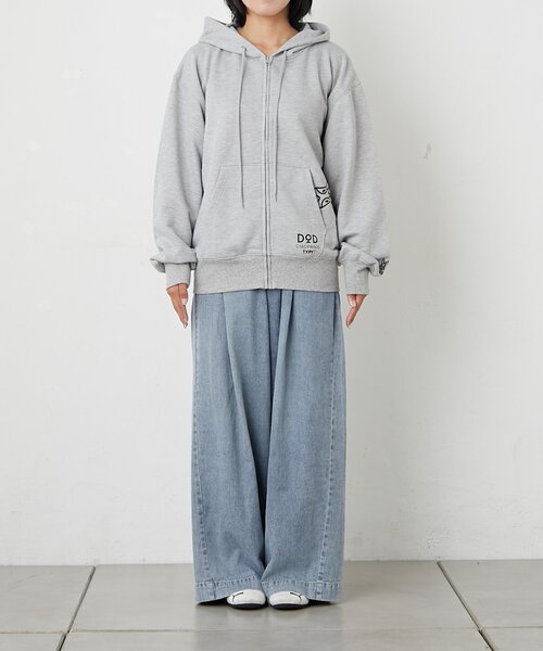 DOD（ディーオーディー）の「【GRY・BLUEは一部店舗限定】【DOD】【ユニセックス】ヒョッコリポケジップ（パーカー・レディース・グレー/ベージュ/ブルー・MEDIUM/LARGE/ONE SIZE）」の20枚目の写真