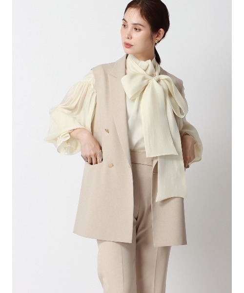 SUIT SQUARE（スーツスクエア）の「CHANTOWA ボリュームスリーブシアーボウタイブラウス ウォッシャブルオーガンジー 無地 キャミソール付き（シャツ/ブラウス・レディース・ブラウン系/アイボリー系/カーキ系・38(9号)）」の14枚目の写真