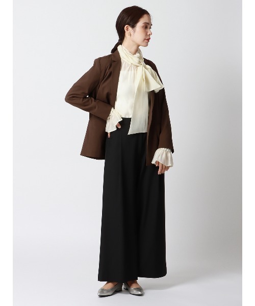 SUIT SQUARE（スーツスクエア）の「CHANTOWA ボリュームスリーブシアーボウタイブラウス ウォッシャブルオーガンジー 無地 キャミソール付き（シャツ/ブラウス・レディース・ブラウン系/アイボリー系/カーキ系・38(9号)）」の16枚目の写真