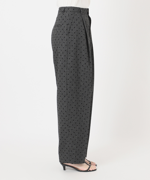 B.C STOCK（ベーセーストック）の「手洗い可 / ツイルドットフォルムパンツ（スラックス・レディース・チャコールグレー/ブラウン・SMALL/MEDIUM）」の19枚目の写真