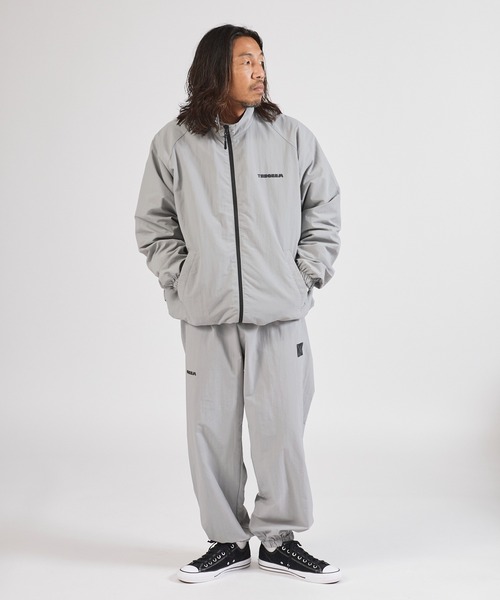 TANGRAM(タングラム)の「ZOZOTOWN限定 PUZZLE LOGO NYLON TRAINING PANTS(その他パンツ・メンズ・ブラック/ダークグレー・M/L/XL)」の1枚目の写真