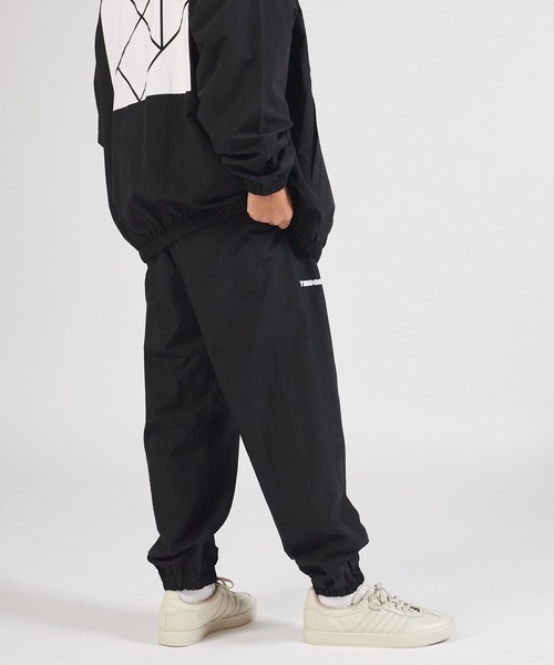 TANGRAM(タングラム)の「ZOZOTOWN限定 PUZZLE LOGO NYLON TRAINING PANTS(その他パンツ・メンズ・ブラック/ダークグレー・M/L/XL)」の11枚目の写真