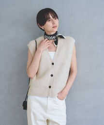 【美品】ユナイテッドアローズ　レオパードノースリーブベスト 3D フラワーモチーフ ノースリーブ ニットベスト