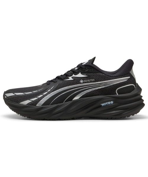 PUMA(プーマ)の「PUMA プーマ メンズ ヴェロシティ ニトロ 4 ゴアテックス ランニングシュー(スニーカー・メンズ・ブラック×シルバー・30.0cm/29.5cm/31cm/25.0cm/28.0cm/27.5cm/29.0cm/28.5cm/26.0cm/25.5cm/27.0cm/26.5cm)」の1枚目の写真