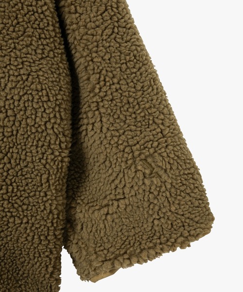 AIGLE（エーグル）の「撥水 リバーシブル キルティングボア シェルパジャケット（ブルゾン・レディース・カーキ/ダークネイビー・L/S/M/XS）」の22枚目の写真