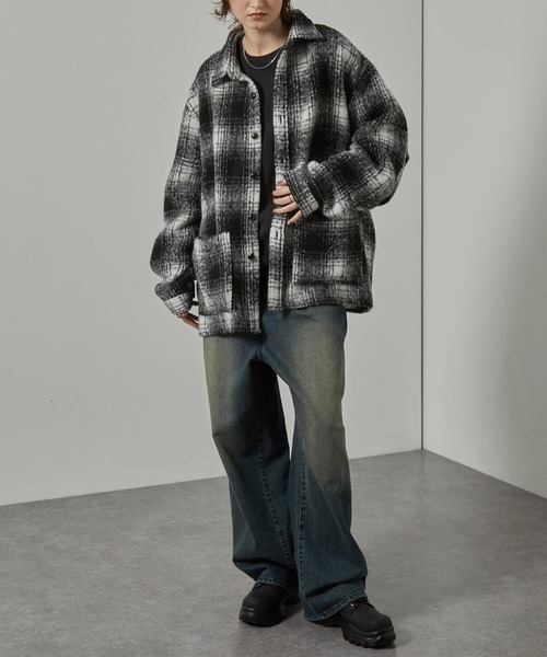 Alfred Alex（アルフレッドアレックス）の「【Alfred Alex】オンブレチェック オーバーサイズ シャギーCPOシャツジャケット（ブルゾン・メンズ・ブラック/ブラウン/ネイビー・M/L）」の7枚目の写真