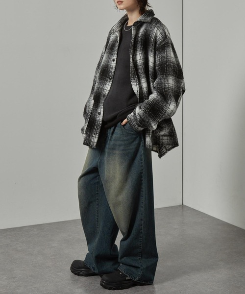 Alfred Alex（アルフレッドアレックス）の「【Alfred Alex】オンブレチェック オーバーサイズ シャギーCPOシャツジャケット（ブルゾン・メンズ・ブラック/ブラウン/ネイビー・M/L）」の8枚目の写真