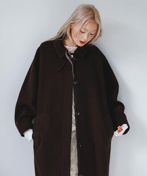 KBF（ケイビーエフ）の「ステンカラーコクーンロングコート（ステンカラーコート・レディース・チャコールグレー/ブラック/ブラウン・36/38）」の8枚目の写真