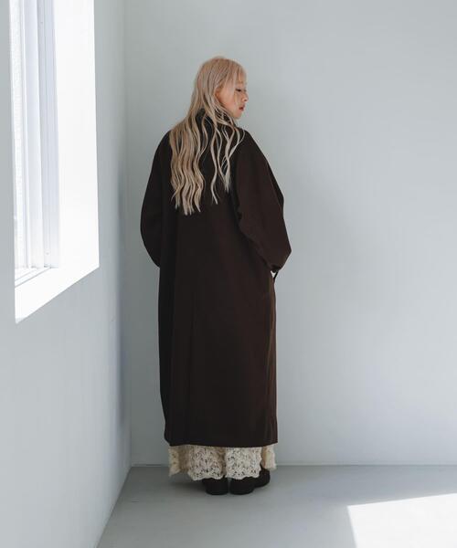 KBF（ケイビーエフ）の「ステンカラーコクーンロングコート（ステンカラーコート・レディース・チャコールグレー/ブラック/ブラウン・36/38）」の10枚目の写真