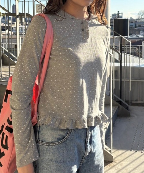 Flugge(フラッジー)の「ドットフリルトップス(Tシャツ/カットソー・レディース・グレー/ネイビー・FREE)」の13枚目の写真