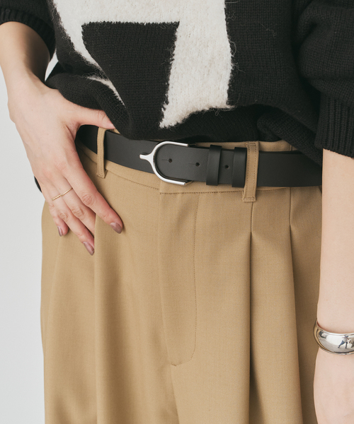 Spick & Span(スピックアンドスパン)の「LEFIJE/レフィエ ラウンドバックルベルト スムース(ベルト・レディース・ブラック・FREE)」の1枚目の写真