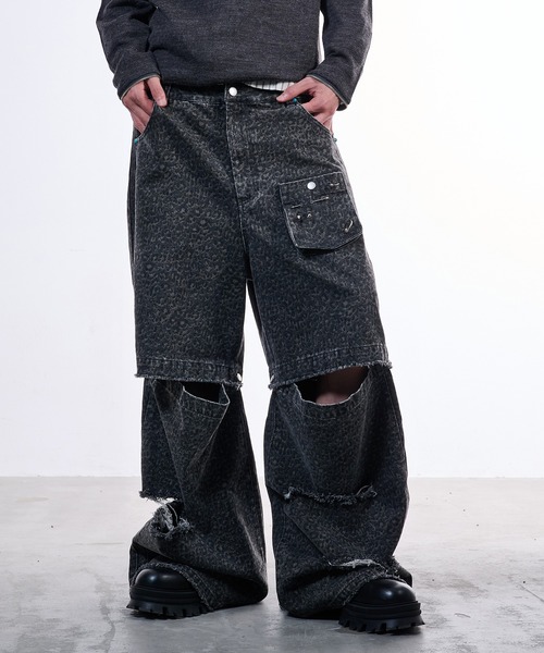VI E DIT(ヴィエディット)の「Urban Grunge 2way Leopard Denim/アーバングランジ2ウェイレオパードデニム(デニムパンツ・メンズ・グレー・1/2)」の2枚目の写真