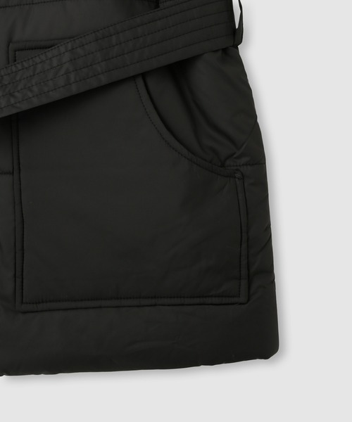 Mac-House（マックハウス）の「milli de l'air 中綿ベルテッドハイネックベスト（その他アウター・レディース・ベージュ/ブラック・M）」の18枚目の写真