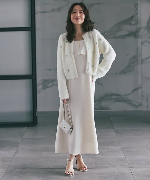 La boutique BonBon(ラブティックボンボン)の「【オケージョン対応】ラッフルマーメイドキャミワンピース(ワンピース・レディース・オフホワイト/ライトグレー/チャコールグレー・38/PS/36)」の12枚目の写真