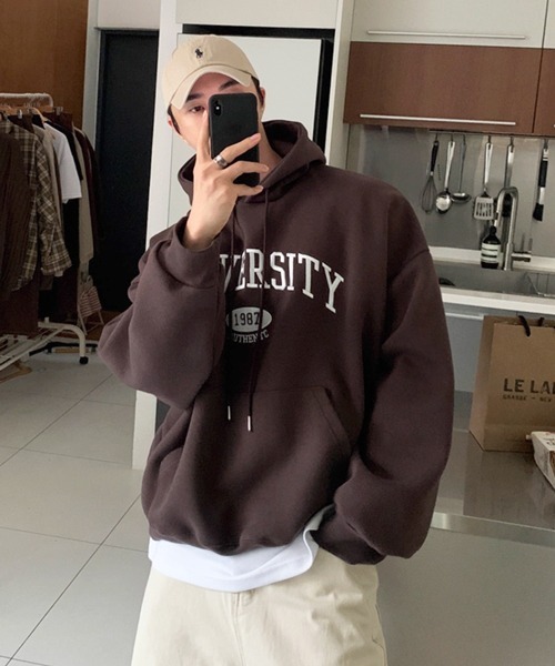NOWLE(ノウル)の「【NOWLE】UNIVERSITY カレッジロゴ 刺繍 プルオーバーパーカー(パーカー・メンズ・ブラウン/グレー・MEDIUM/LARGE/X-LARGE)」の10枚目の写真