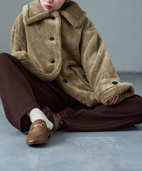 Fashion Letter(ファッションレター)の「ミドル丈 テディボア ステンカラーコート(ステンカラーコート・レディース・ライトベージュ/チャコールグレー/モカ・M)」の3枚目の写真
