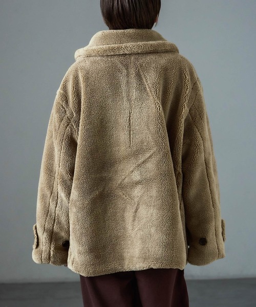 Fashion Letter(ファッションレター)の「ミドル丈 テディボア ステンカラーコート(ステンカラーコート・レディース・ライトベージュ/チャコールグレー/モカ・M)」の10枚目の写真