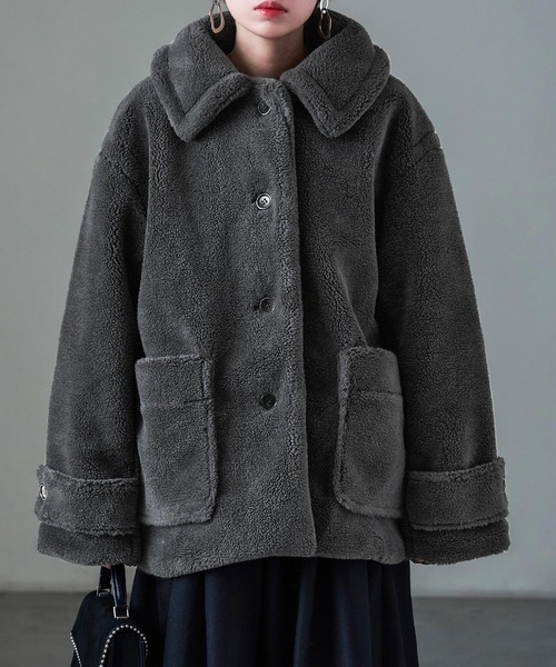 Fashion Letter(ファッションレター)の「ミドル丈 テディボア ステンカラーコート(ステンカラーコート・レディース・ライトベージュ/チャコールグレー/モカ・M)」の13枚目の写真