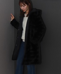 libelle more | ボーダーフェイクファーリバーシブルロングコート(ダウンジャケット/コート)