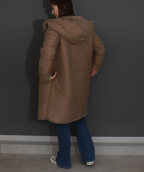 セール】ボーダーフェイクファーリバーシブルロングコート（ダウン