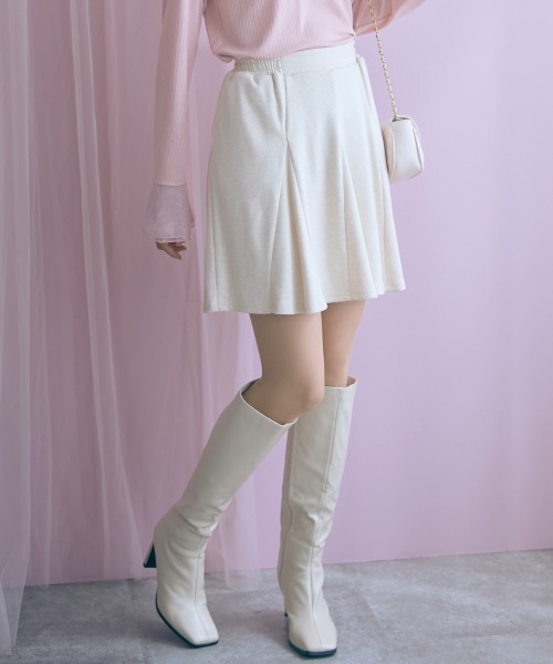 marun（マルン）の「＜大きいサイズ＞ショート丈フレアスカート marun（スカート・レディース・ベージュ/グレー/ブラック・5L/4L/3L/LL/L）」の3枚目の写真