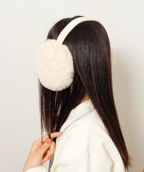 ALWAYS GOOD TIME（オルウェイズグッドタイム）の「シンプルフェイクファーイヤーマフ／防寒・あったか耳あて　折り畳み可能（ユニセックス）（イヤーマフ・レディース・ホワイト系1/ホワイト系2/ブラック系1/ブラック系2/グレー系1/グレー系2/ブラウン系1/ブラウン系2・FREE）」の10枚目の写真