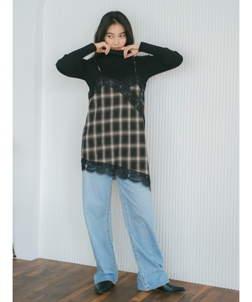 Ungrid（アングリッド）の「レースデザインキャミ（キャミソール・レディース・その他1/オフホワイト/ブラック・FREE）」の21枚目の写真