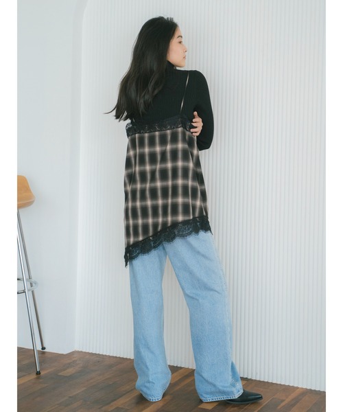 Ungrid（アングリッド）の「レースデザインキャミ（キャミソール・レディース・その他1/オフホワイト/ブラック・FREE）」の17枚目の写真